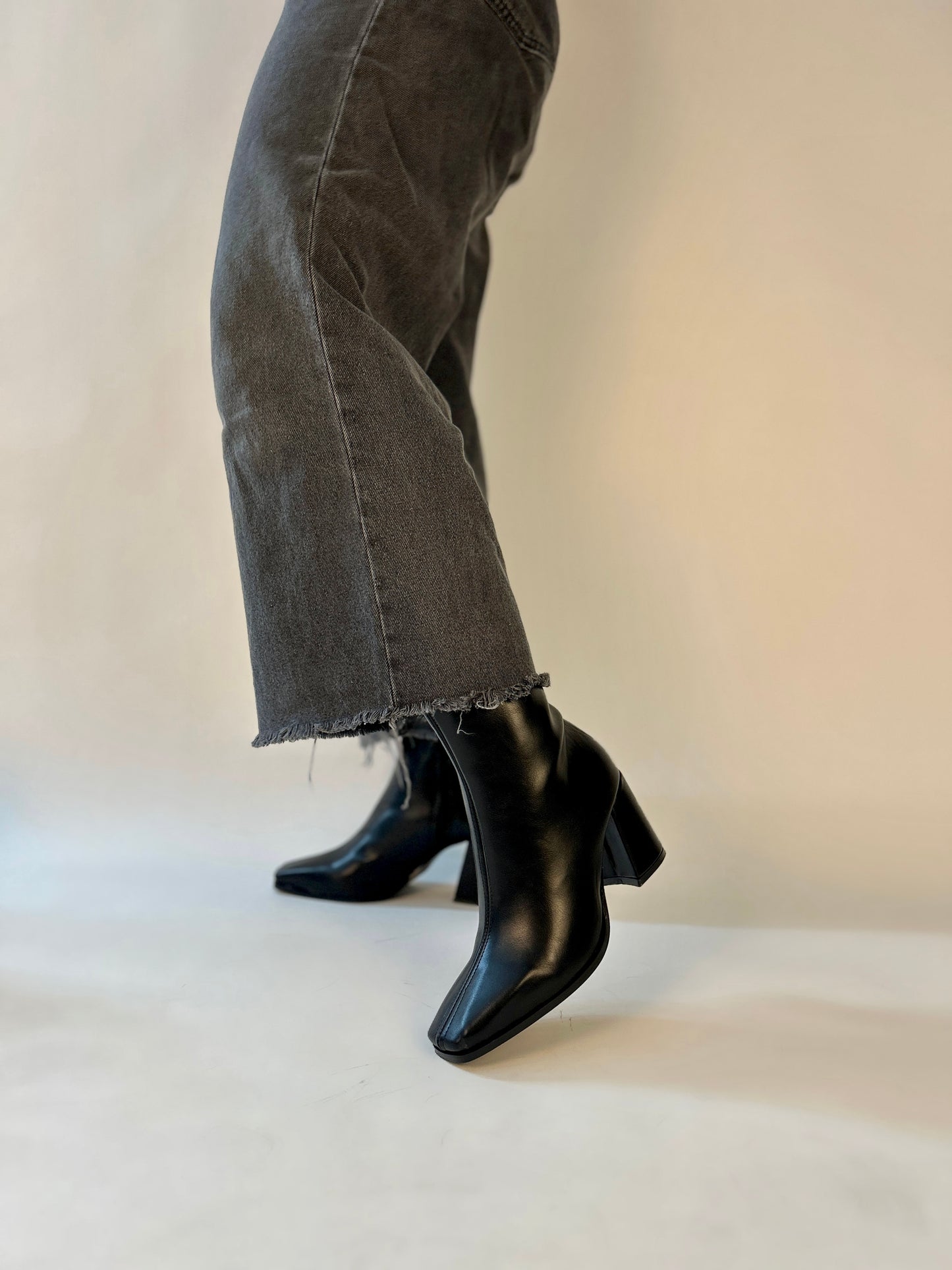 Andorra Negro